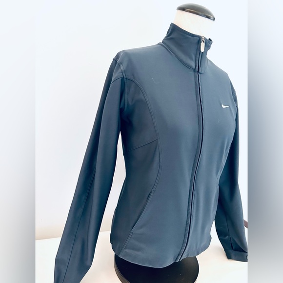 Nike Girls Dri-Fit Full Zip Grey Jacket size Medium - Picture 2 of 9